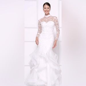 Gorgeous custom made wedding gown